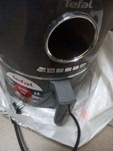Б/в Фритюрниця Tefal air fry ultra ey111810 01-200884399