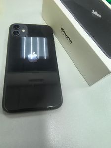 Б/у Мобільний телефон Apple iphone 11 64gb 01-200897367