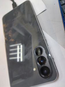 Б/в Мобільний телефон Samsung galaxy a56 5g 8/128gb 01-200899615