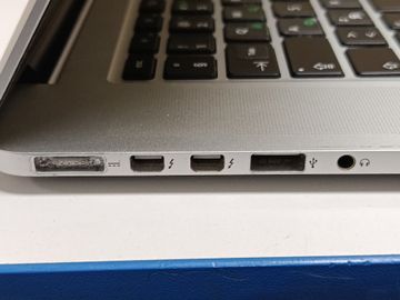 Б/в Ноутбук Apple a1398 15,4" core i7 2ghz/ram8gb/ssd256/intel iris pro 1536 mb 01-200892848