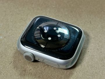 Б/в Смарт-годинник Apple watch series 8 gps 41mm aluminum case 01-200904127