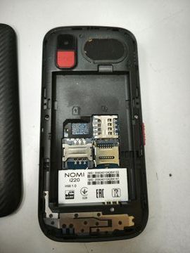 Б/в Мобільний телефон Nomi i220 01-200909237
