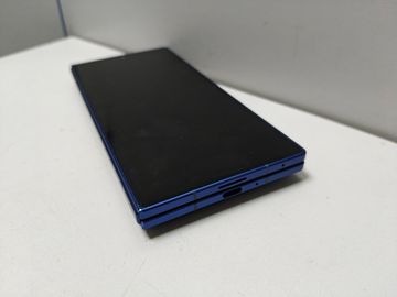Б/в Мобільний телефон Samsung galaxy fold7 16/1tb 01-200918672