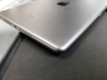 Б/в Планшет Apple ipad 8 wifi 128gb 4g 01-200861652