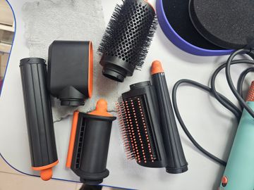 Б/у Мультистайлер Dyson airwrap i.d. hs08 multi-styler and dryer straight to wavy - velvet/gold 01-200919954