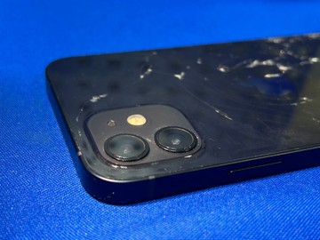 Б/в Мобільний телефон Apple iphone 12 128gb 01-200927962