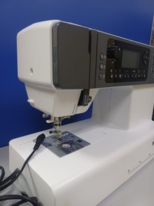 Б/у Швейная машина Minerva mc 440e 01-200946426