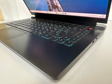 Б/в Ноутбук Dell 15/ryzen 9 5900hx ddr4/16gb ddr4/ssd 1000 gb/geforce rtx3070 8gb 01-200962232