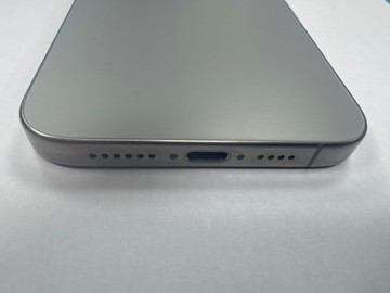 Б/в Мобільний телефон Apple iphone 15 pro max 256gb esim 01-200973397