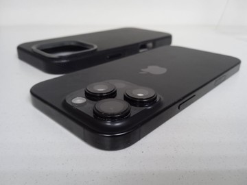 Б/в Мобільний телефон Apple iphone 16 pro 128gb 01-200988891