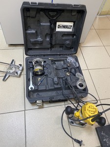 Б/в Фрезер Dewalt d26204k 01-201008788