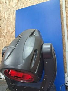 01-200228137: Ying Wei stage zoom 575