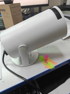 Б/в Проектор Projector hy300 01-201041945