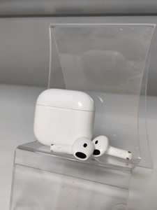 Б/в Навушники Apple airpods 4 with active noise cancellation 01-201045268
