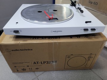 Б/в Програвач вінілових платівок Audio-Technica at-lp3xbt 01-201011880