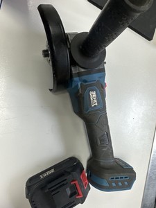 Б/у Угловая шлифмашина Зеніт профі зкш-125/20 li bl 01-201090881