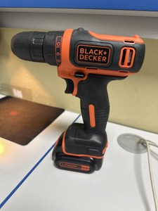 Б/в Шурупокрут Black&Decker bdcdd12 01-201096335
