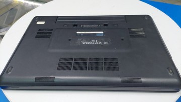 Б/в Ноутбук Dell 15/core i5 4310u ddr3/8gb ddr3/ssd 120 gb/*інтегрована 01-201107470