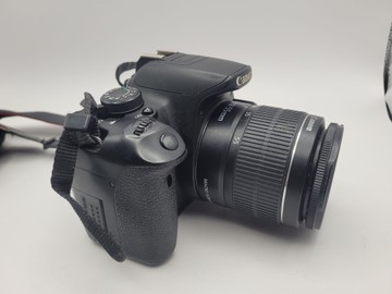 Б/в Фотоапарат Canon eos 700d body 01-201008186