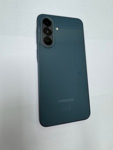Б/в Мобільний телефон Samsung galaxy a37 5g 8/256gb 01-201122406
