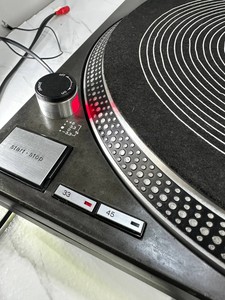 Б/в Програвач вінілових платівок Technics sl-1210mk2 01-201127905