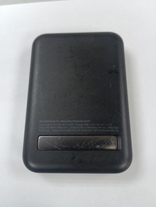 Б/в Повербанк Belkin boostcharge pro 8k 8000mah 15w 01-201134439