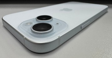 Б/у Мобільний телефон Apple iphone 15 128gb 01-201159360