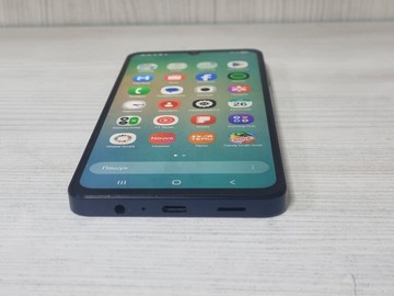 Б/в Мобільний телефон Samsung galaxy a06 4/128gb 01-201181660