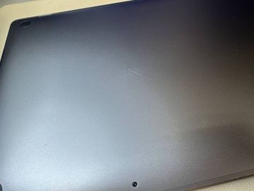 01-200528403: Apple macbook pro екр. 15.4/ core i7 2,9ghz/ ram16gb/ ssd512gb/ amd pro560 4gb/touch bar