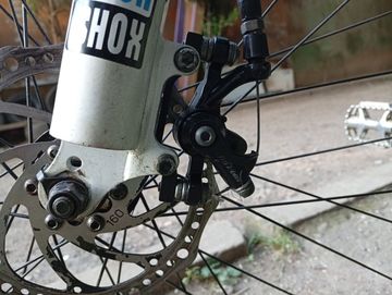 01-200627049: Scott rockshox 29"