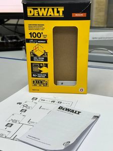 01-200637449: Dewalt dwht77100