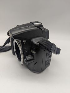 01-200744699: Nikon d5000 body