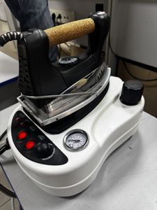 Б/у Утюг паровой Afk pdgi-2100 01-200761416