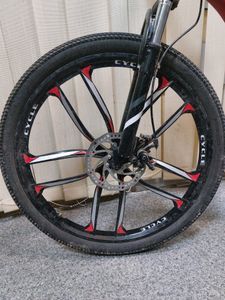 01-200777733: Unicorn flame 24