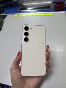 01-200781651: Samsung galaxy s23 8/128gb