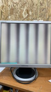 01-200745079: Samsung 913n