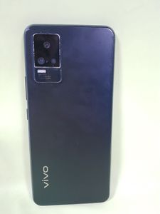 Б/у Мобильний телефон Vivo v21e 8/128gb 01-200803419
