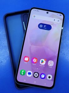 Б/в Мобільний телефон Samsung galaxy a35 5g 8/256gb 01-200811609