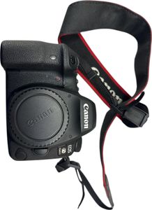 Б/в Фотоапарат Canon eos 6d mark ii body 01-200603663