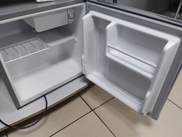 Б/у Холодильник с морозильной камерой Ardesto dfm-50x 01-200833413