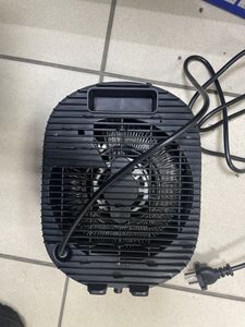 Б/в Обігрівач Hyundai hfh2000fx 01-200873510