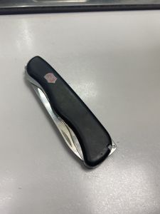 Б/в Ніж складаний Victorinox sentinel 01-200878760