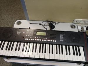 Б/у Синтезатор Roland e-x10 01-200885190