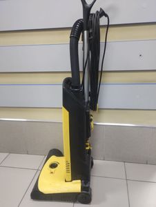 Б/в Підлогомийна машина Karcher cv 38/2 01-200854704