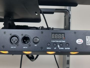 Б/у Лінійний LED-прожектор Chauvet colorband t3 bt 01-200899399