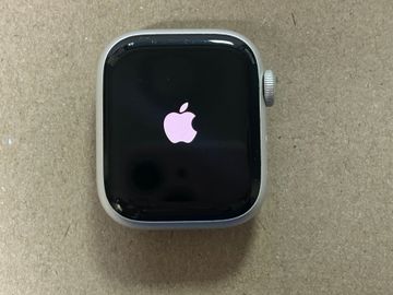 Б/в Смарт-годинник Apple watch series 8 gps 41mm aluminum case 01-200904127