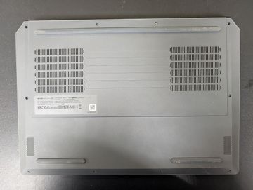 Б/в Ноутбук Lenovo 15/core i5-13450hx ddr5/16gb ddr5/hdd *відсутній/ssd 512 gb/geforce rtx 5050 8gb 01-200905702