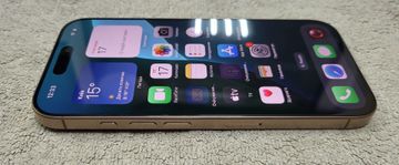 Б/в Мобільний телефон Apple iphone 16 pro 256gb 01-200922756