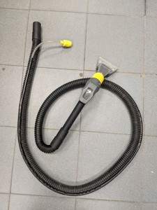 Б/у Пылесос Karcher puzzi 8/1 c 01-200932483