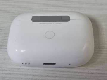 Б/у Навушники Apple airpods pro 2nd generation magsafe 01-200939812